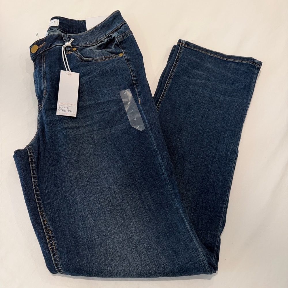 Dark Blue Women's Stretch Jeans by Lane Bryant size 14